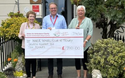 Tenby’s supper raises £710 for Wales Air Ambulance!
