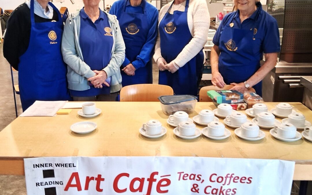 D9 Reading Maiden Erlegh role their sleeves up