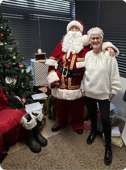 BD_10_2025 D10 Royal Forest of Dean Santas Grotto