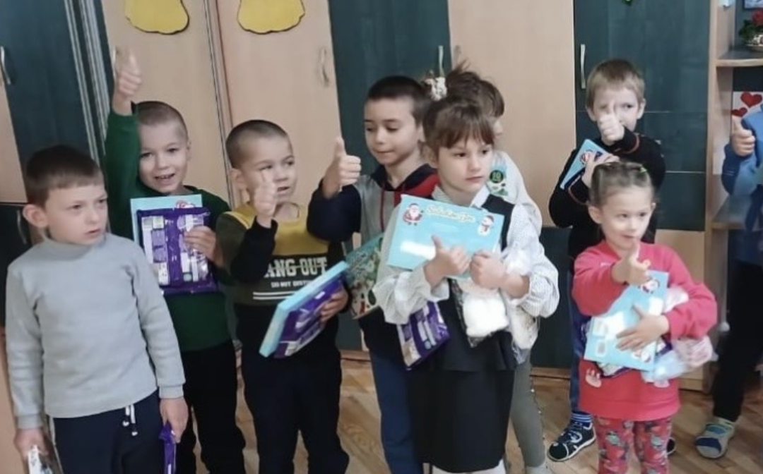 D15 Pontllanfraith Support Ukraine’s Children