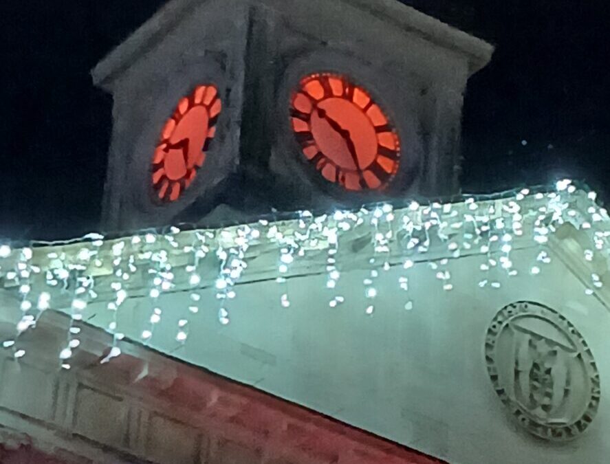 D20 – Chard light the GuildHall Clock